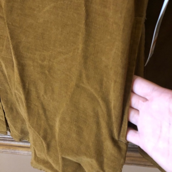 Kenzie Corduroy Ribbed Button Front Shacket Jacket Brown Size Small - Picture 5 of 5